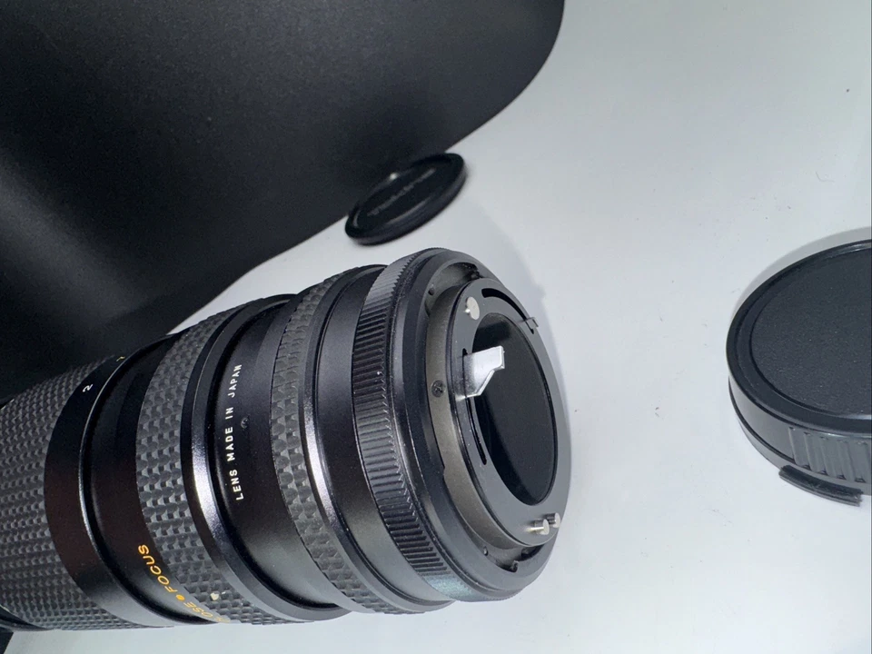 RMC Tokina 75-260mm 4.5 1:4.5 - M42 Connection pristine leather case with velvet - Image 4 of 4