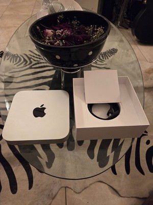 Apple Mac mini M1 16GB 1TB (2020) Silver w/ Box