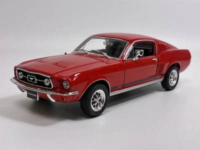 Ford Mustang GT 1967 Rot 1:24 Maßstab Welly 22522 Metall - Bild 1 von 4