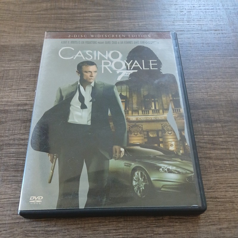 Casino Royale James Bond 007 (DVD 2-Disc Widescreen)