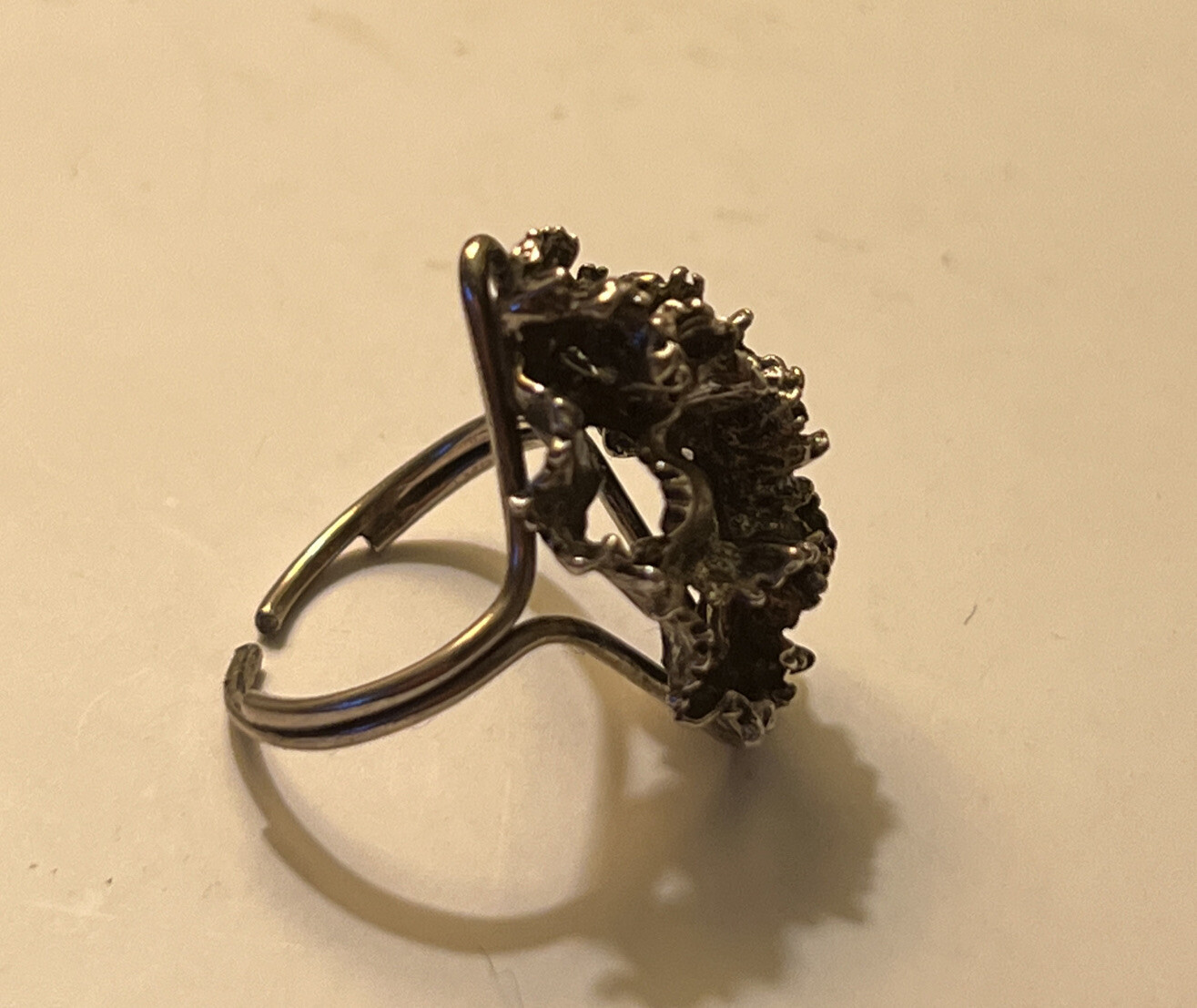 beau sterling silver leaf ring (adjustable ) - image 3