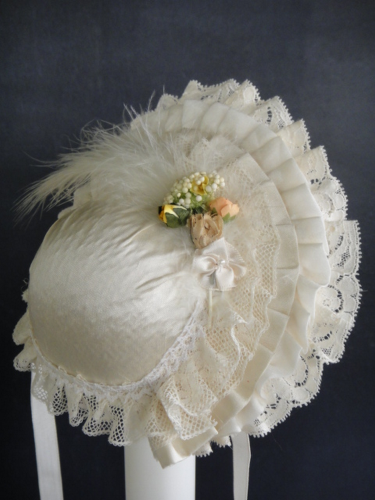 Chapeau poupée 36 cm - YouTube