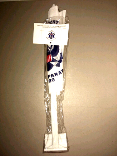 NUOVO ~ U.S. COAST GUARD~Bianco e Nero~Maglia~Nylon~Bandiera Auto Doppio Lato 12"x18" - Foto 2 di 2