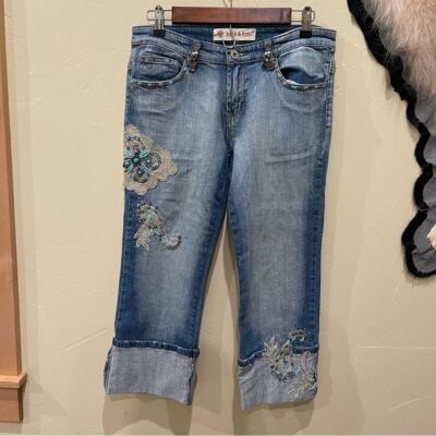 Rosa & Rose 6* Embellished Cropped Jeans Y2K Bling Pedal Pusher 90s Embroidered