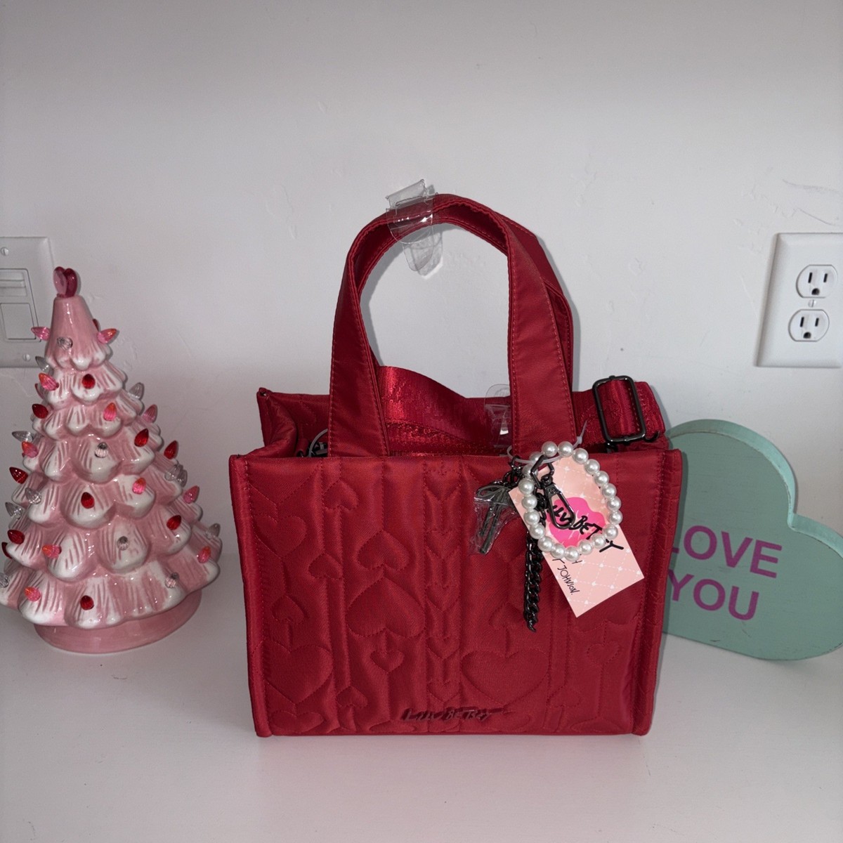 ?Luv Betsey Betsey Johnson LB103105 Women