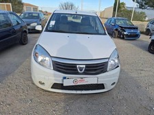 Calandre Dacia SANDERO