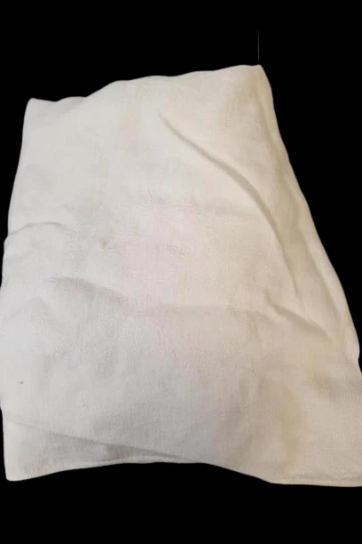 Lot of Vintage White Woven Tablecloth Runner & Lace Doily for Crafts Textile - Image 4 of 4