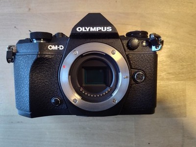 OM-D EM-5 Mark II Camera + Accessories