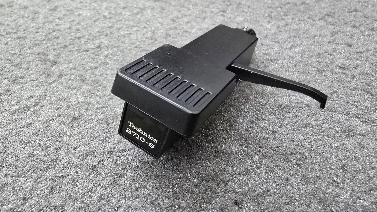 EPC-441C テクニクス　カートリッジとスタイラスのセット　ヘッドシェル付き Amazon.co.jp: カートリッジとスタイラス、円錐針とシルバー