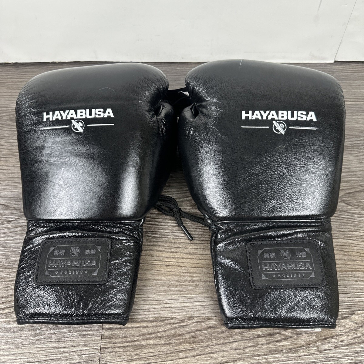 HAYABUSA ボクシンググローブ 黒 レースアップ Hayabusa Pro Leather