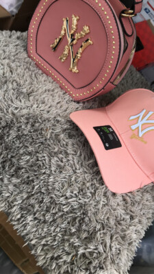 NY Purse & Hat Set | eBay display picture 1