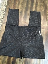 Xersion Black Geometric Pattern Leggings XXL Tummy Control Great Condition Women