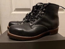 Wolverine 1000 Mile Men's Boot, Size 8.5 Cap Toe