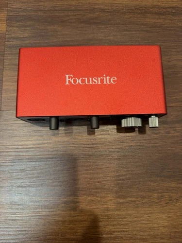 ‌Focusrite Scarlett 2i2 3rd Gen USB Audio Interface with 48V Phantom Power