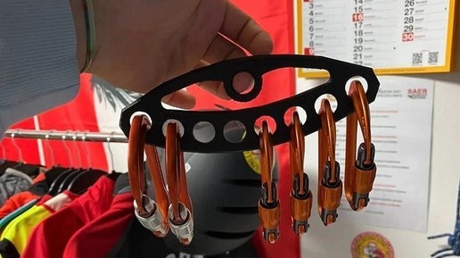 Portamaterial escalada 8pcs para tener las cintas y mosquetones ordenados