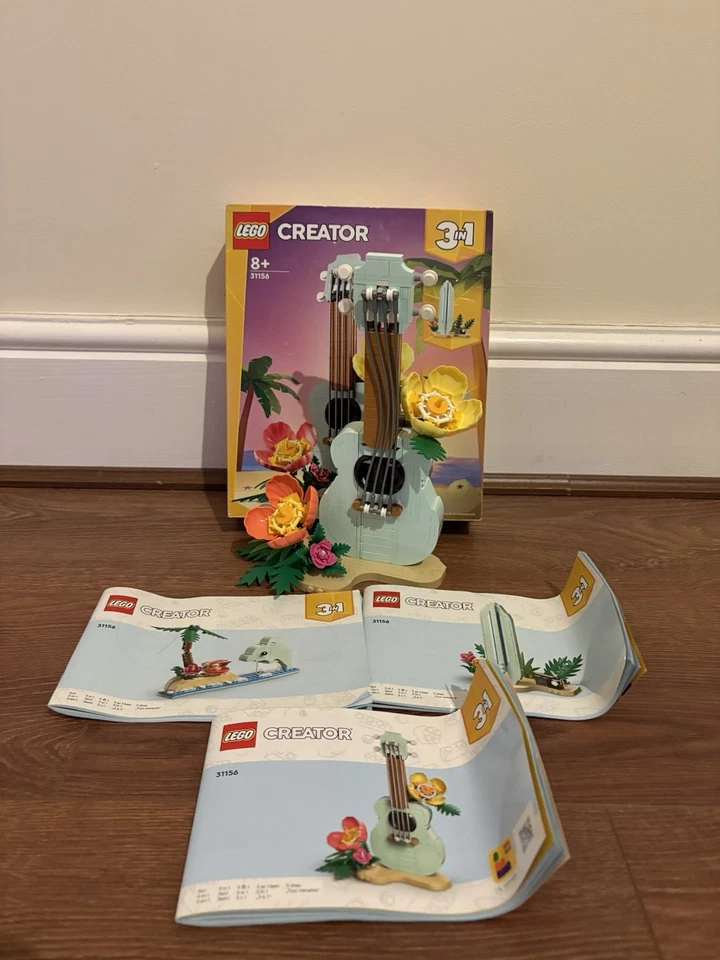 LEGO Creator 31156 Tropical Ukulele, photo 1 of 5