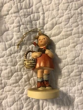 Vintage A Reproduction By SCHMID 1984 2nd Edition Girl Figurine Berta Hummel