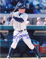 SCOTT SIZEMORE  DETROIT TIGERS  ACTION SIGNED 8x10