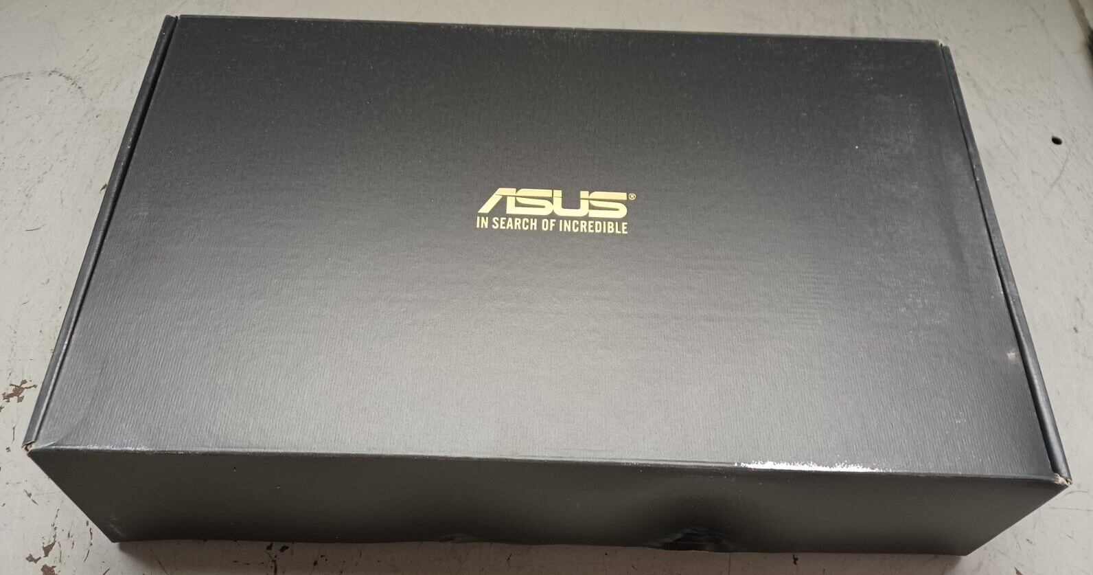 Spectacular ASUS NVIDIA GeForce GTX 770 2GB DDR5 OC Graphics Card (Model: GTX770-DC2OC-2GD5) - Image 6