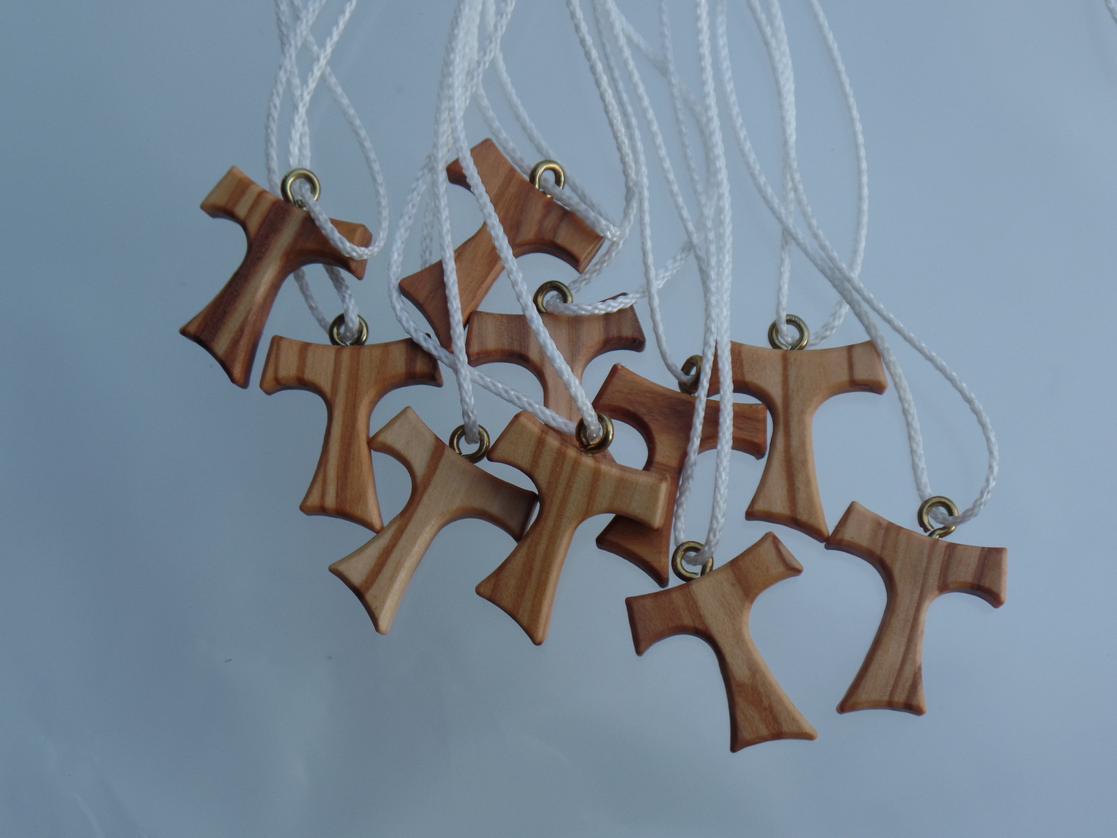 Tau-Kreuz Olivenholz 2,5 cm 10 Stück mit Kordel w Franziskaner Kreuze Taukreuz