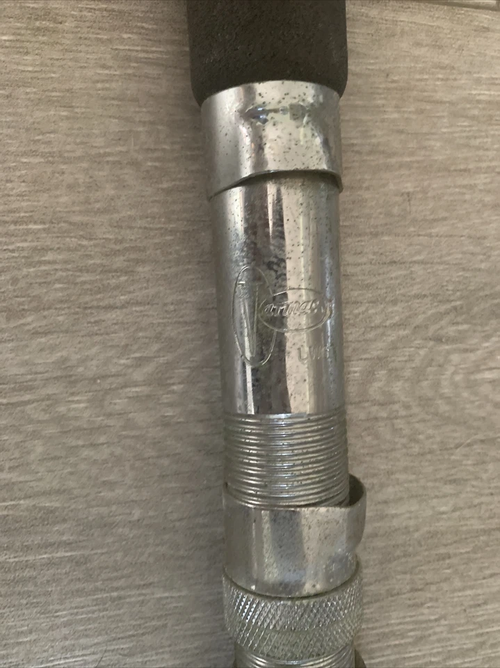 Caña de pescar vintage de fibra de vidrio Abu Garcia 6 pies 10 Foto 3 de 4