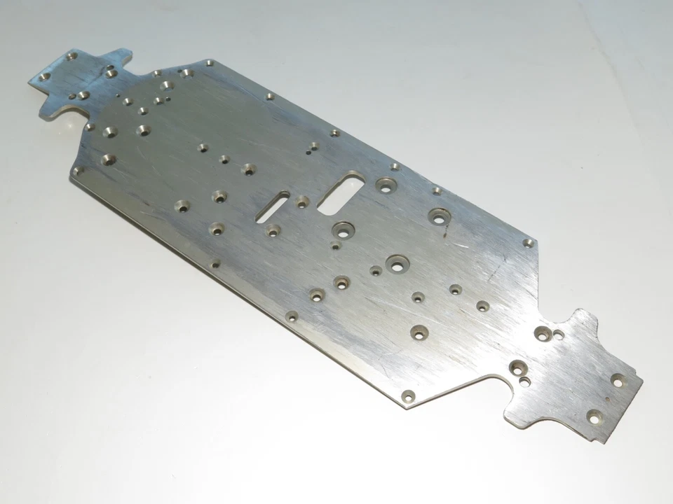 XB-0377 team xray XB9 1:8 buggy chassis - Image 2 of 2