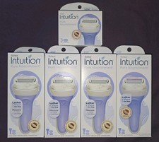 Schick Intuition (5-PCK) Pure Nourishment 4-Razors & 11 Total Refills/Cartridges