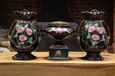 Winterton Ware Monarch Garnitur Vasen & Deckelurnen Set England