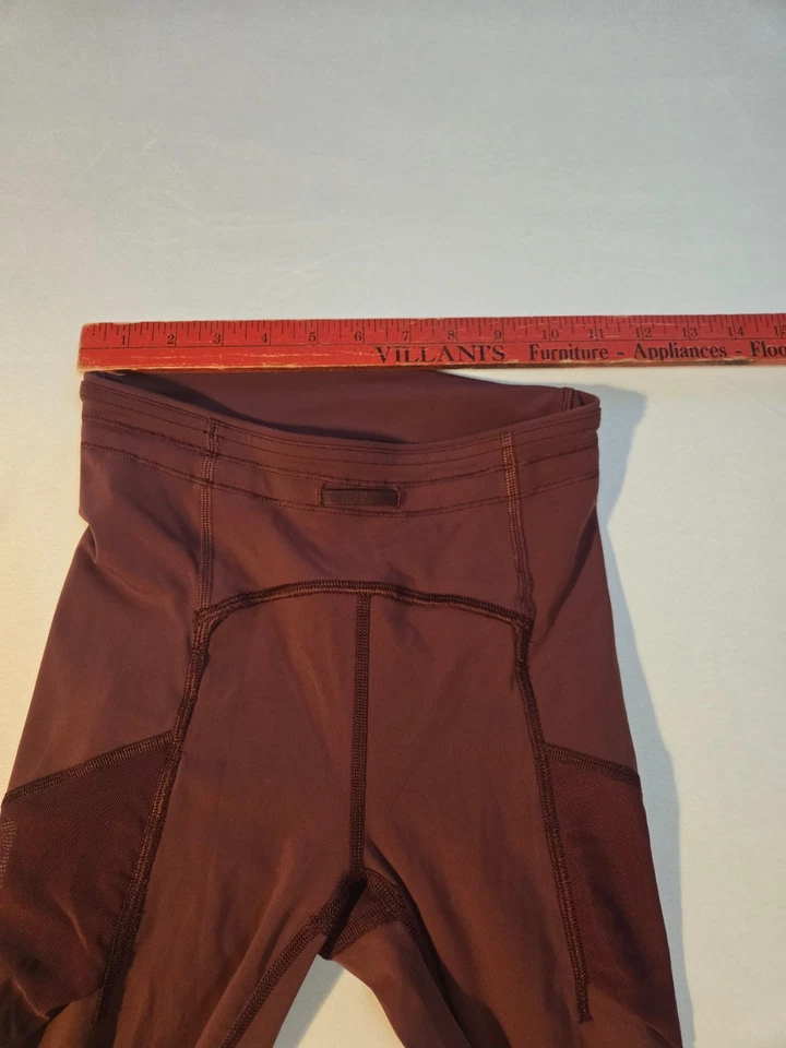 Lululemon Leggings Girls Size 2 Maroon - Image 4 of 4