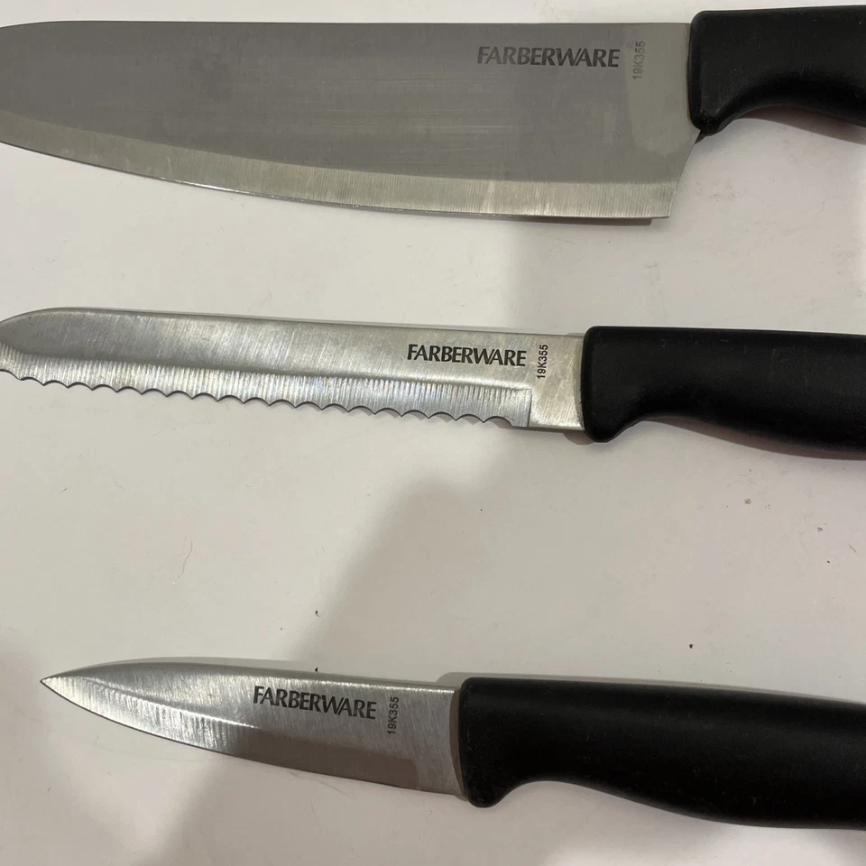 Cuchillo de Chef FARBERWARE Clásico 8” Cuchillo Dentado 5 1/2” Cuchillo de Pelar 3 1/2” Foto 2 de 4