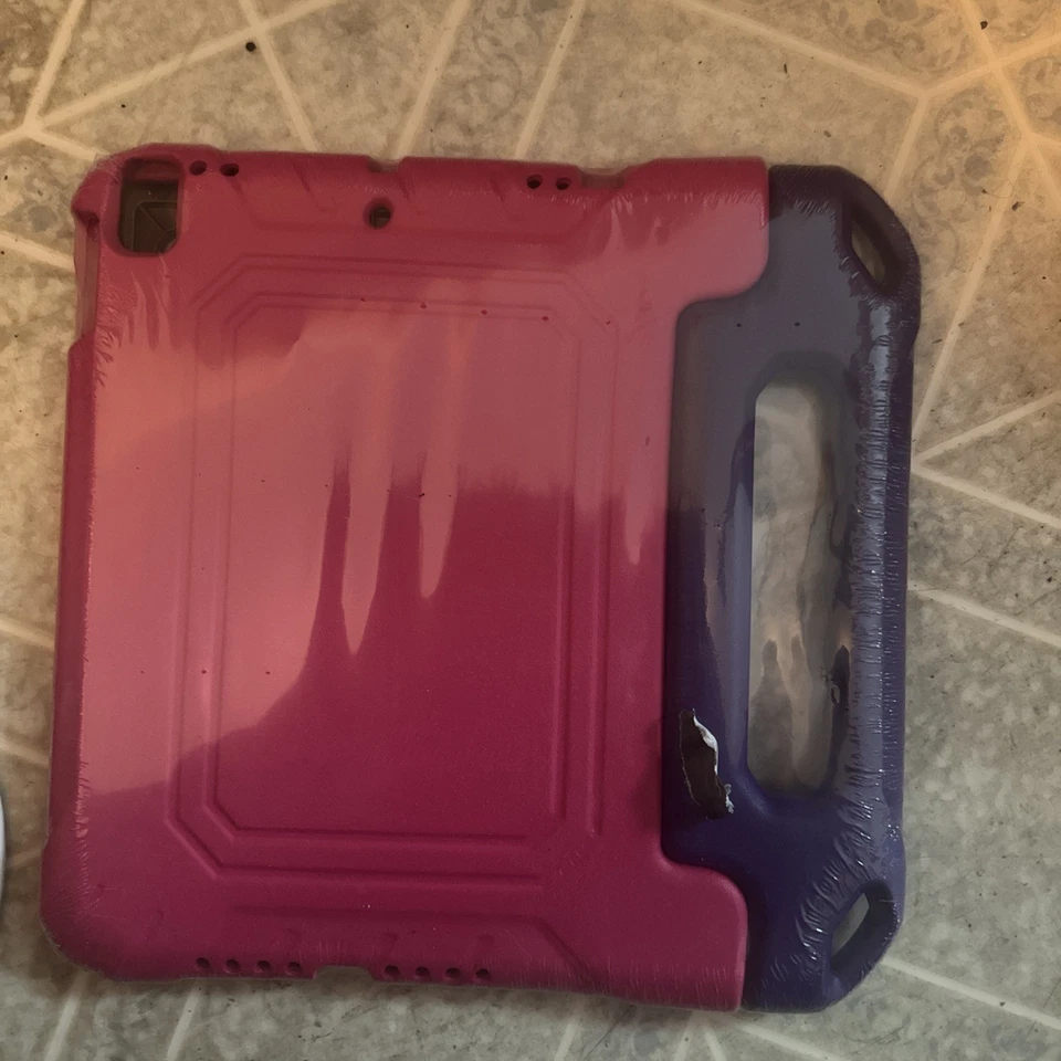 Kids Case For iPad 9th Generation 10.2" with Built-in Screen Protector - Image 2 of 2