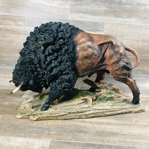 Large Bison Buffalo Statue Figurine Head Down Charging Resin Southwestern Decor