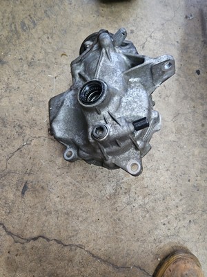 A2213307300 Front Axle Differential Transmission OEM Mercedes W213 E220d 4MATIC