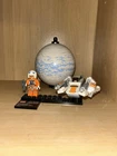 LEGO Star Wars: Snowspeeder & Planet Hoth (75009) Complete