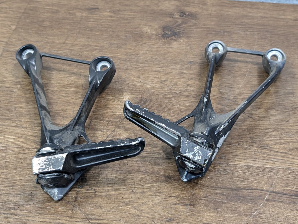 05-08 Kawasaki Ninja ZX6R ZX600P OEM Rearset Foot Peg Rest Set