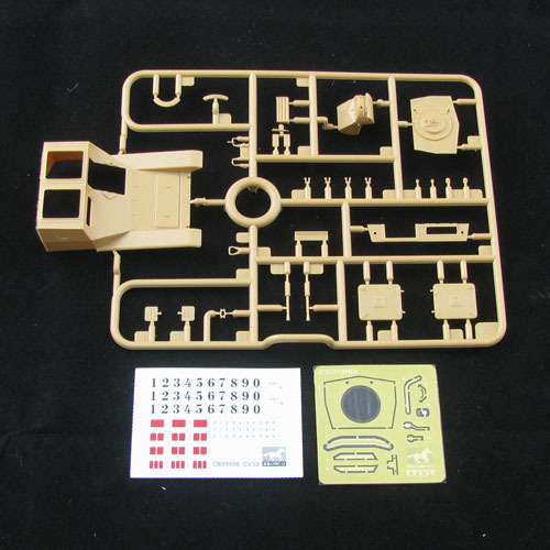 BRONCO CB35006 1/35 Italian CV3/33 Tankette - Picture 6 of 6