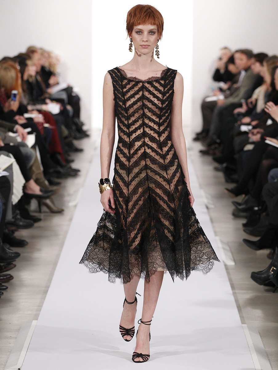 $5890 New Oscar de la Renta Black Point D'esprit Lace Dress Floral