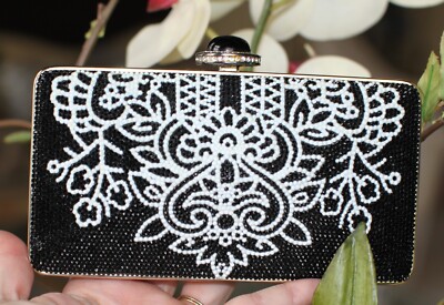 JUDITH LEIBER SWAROVSKI CRYSTAL FRENCH LACE WHITE BLACK MINAUDIERE