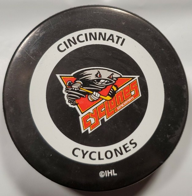 cincinnati-cyclones-official-ihl-game-puck-inglasco-mfg-made-in-canada
