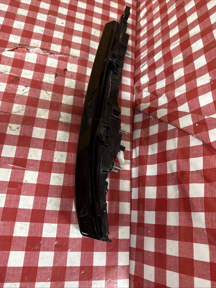 2025 Kia K4 Passenger Inner Trunk Taillight 92404 Gg - Image 2 of 4