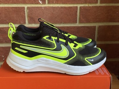 Nike Cosmic Runner GS Volt Black Size 6.5Y Youth Sneakers Athletic Shoes