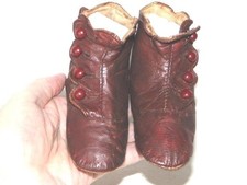 Antique Victorian RED/BROWN Scalloped Leather 4-Side Button BABY SHOES