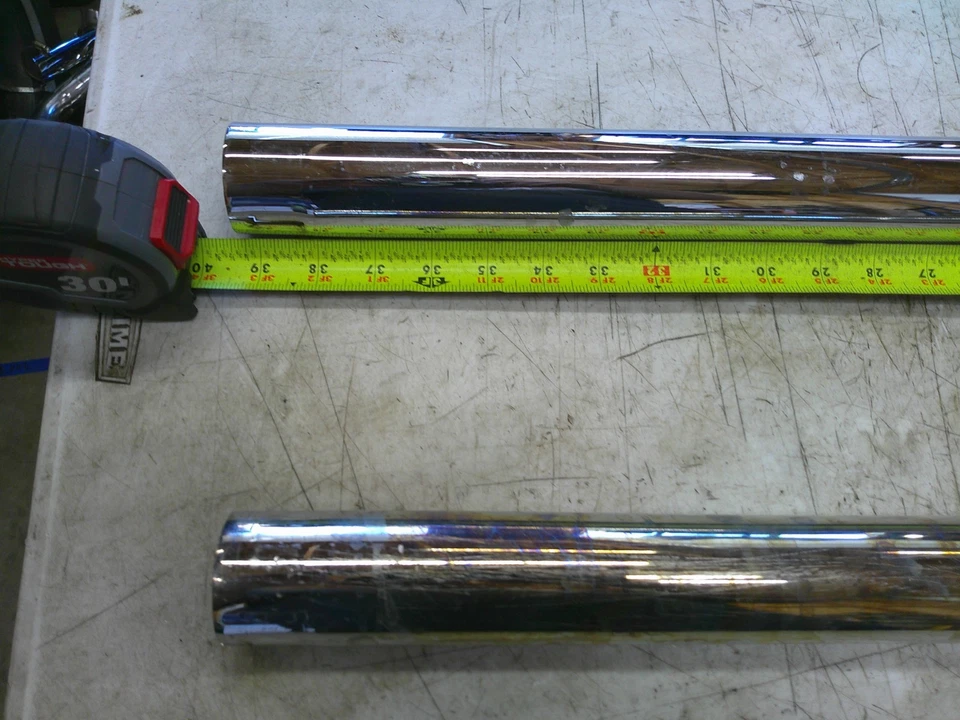 2000 - 2006 年哈雷戴维森公路王 Khrome werks 40 英寸鱼尾排气 — 第 4/4 张图片