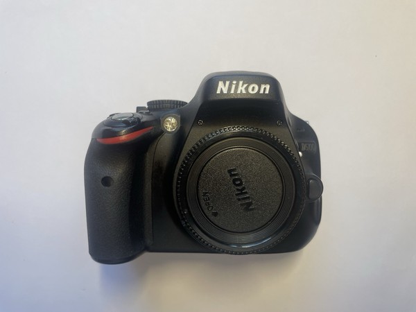 Camara reflex digital Nikon D5100 (solo cuerpo)
