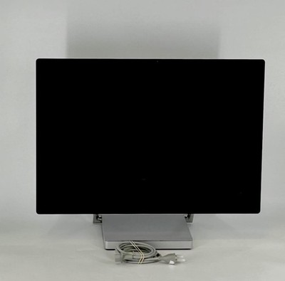 Microsoft Surface Studio G1 28'' 2.7 GHz i7 6th Gen 16GB 1TB HDD -Backlight Bleed