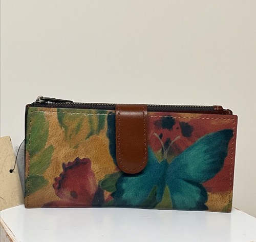 Neu mit Etikett Original Patricia Nash Nazari Leder-Geldbörse mit Doppelfaltung Aquarell Schmetterling