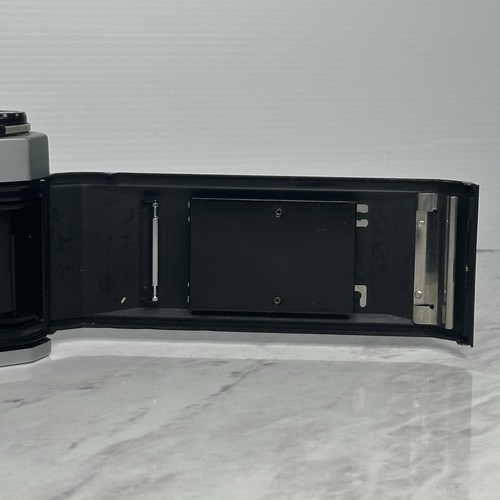 Pentax K1000 Black Silver 35mm Film Camera with 3 Lenses TESTED WITHOUT FILM - Picture 12 of 24