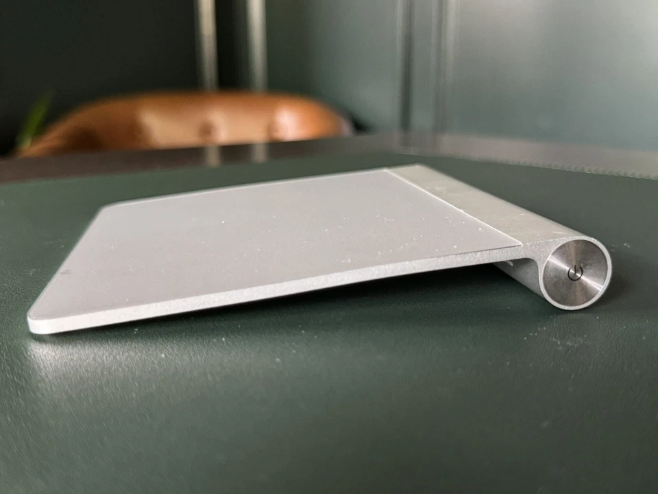 Apple Magic Trackpad Mouse A1339 For iMac, Mac mini, Any Mac Computer MC380LL/A - Image 4 of 4