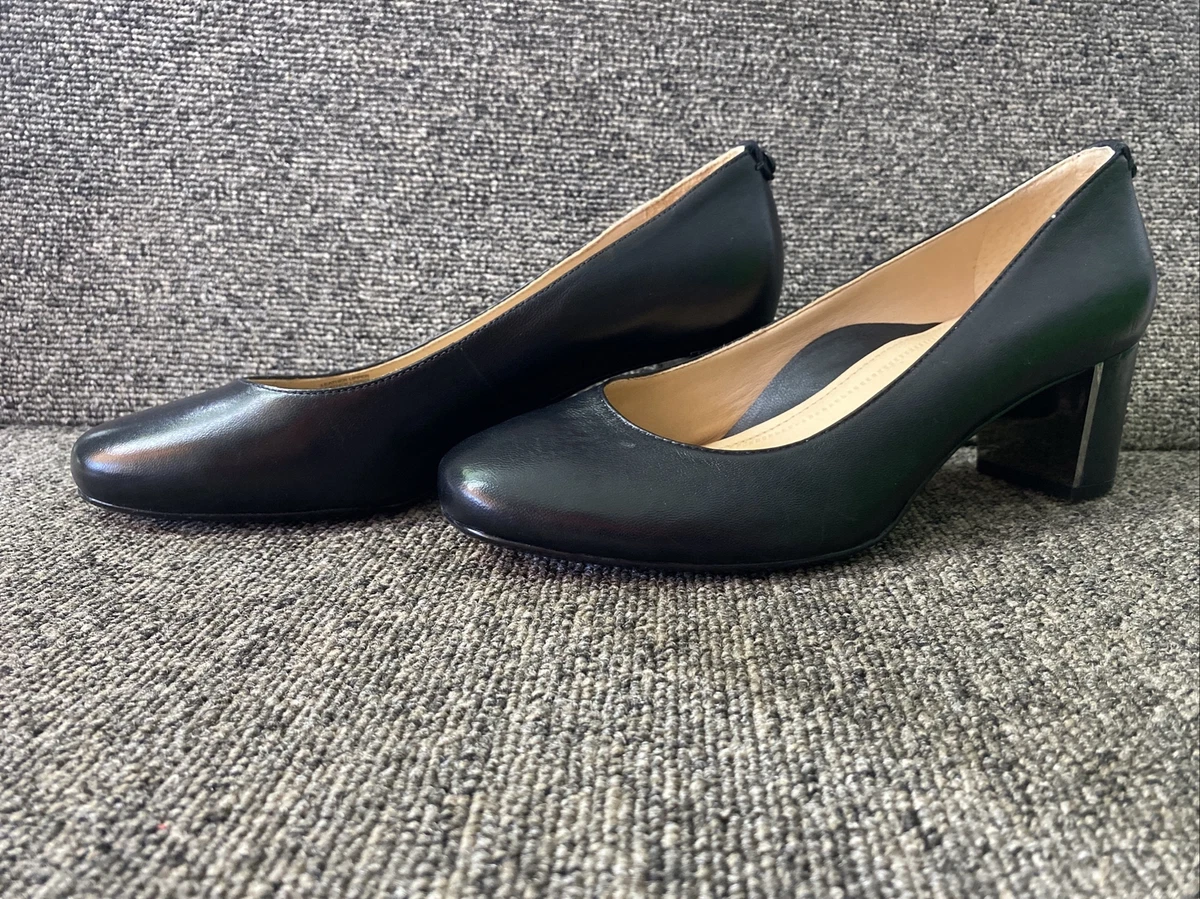 Classic black deals pumps comfortable