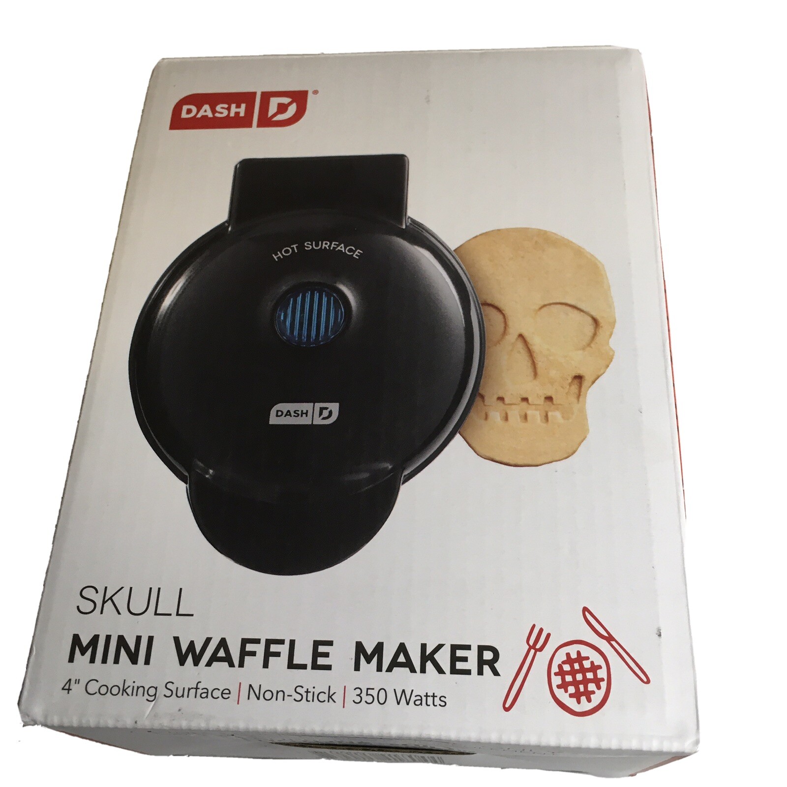 dash skull mini waffle maker